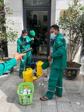 Phun Thuốc Diệt Muỗi Định Kỳ: Bảo Vệ Gia Đình 24/7, Xua Tan Nỗi Lo Dịch Bệnh! | Hotline 0967.529.668 - Môi Trường Xanh Quảng Ninh